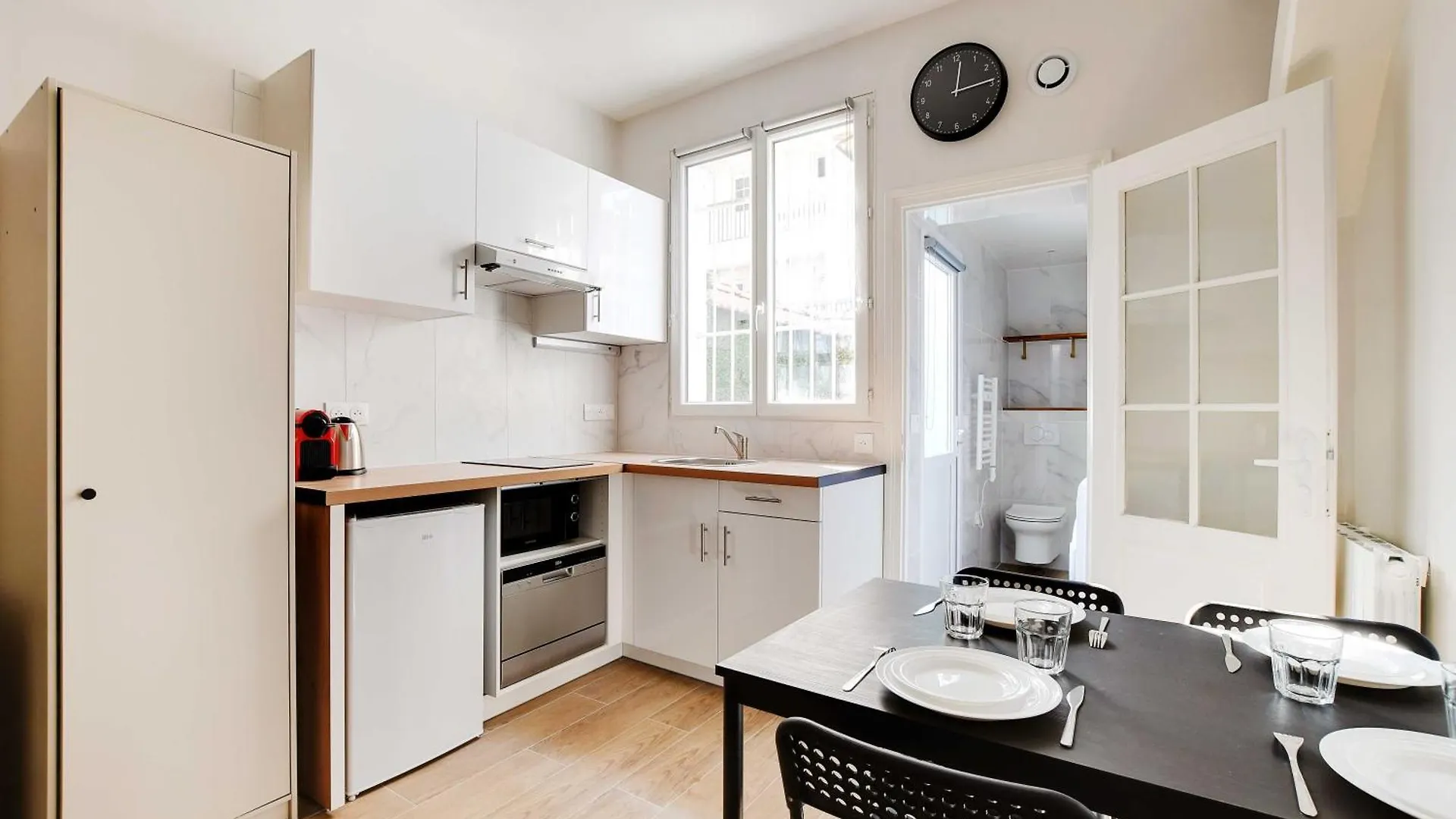 Studio With Garden - 4p - Canal St Martin Apartment