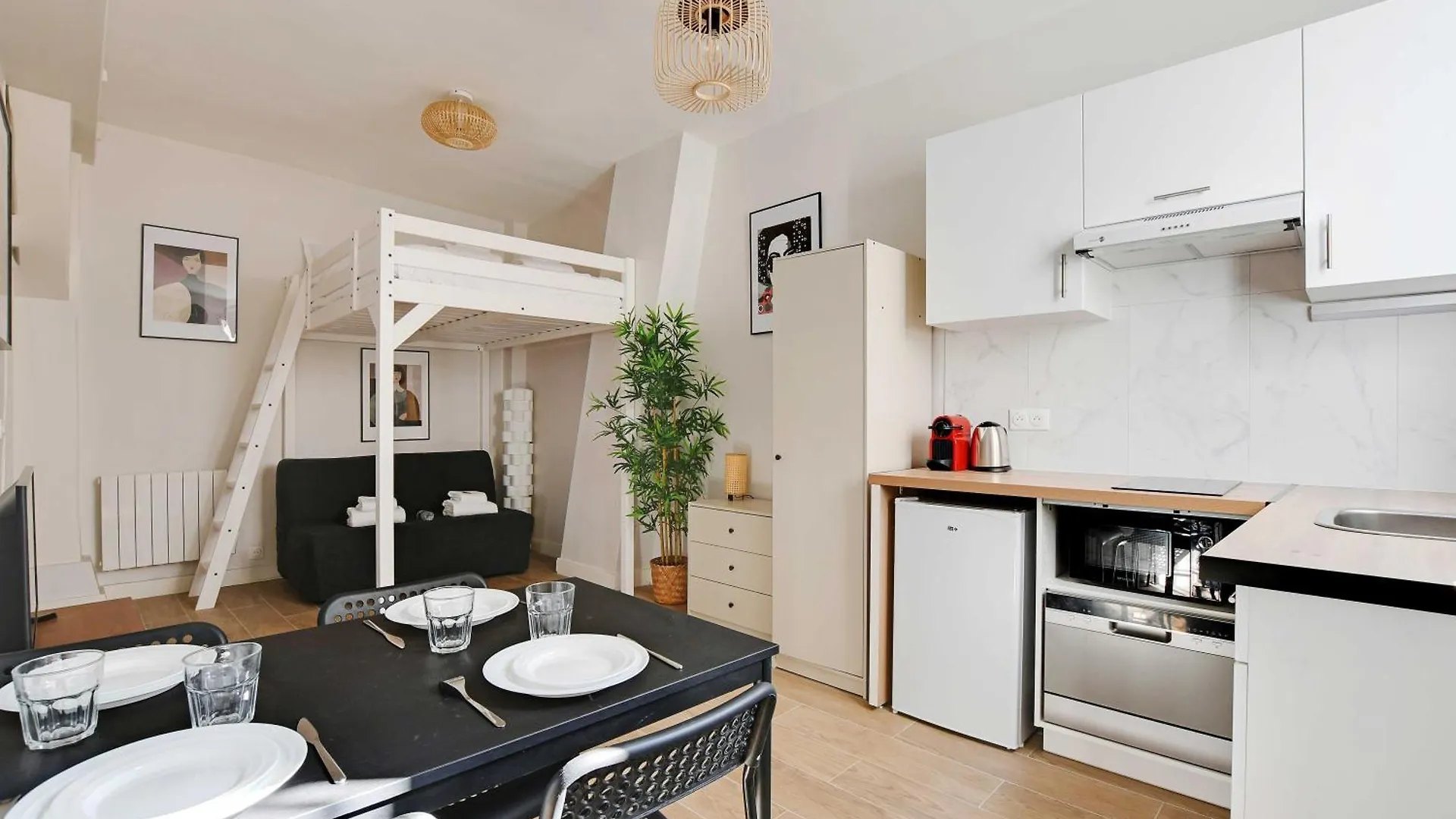 Studio With Garden - 4p - Canal St Martin Apartment *