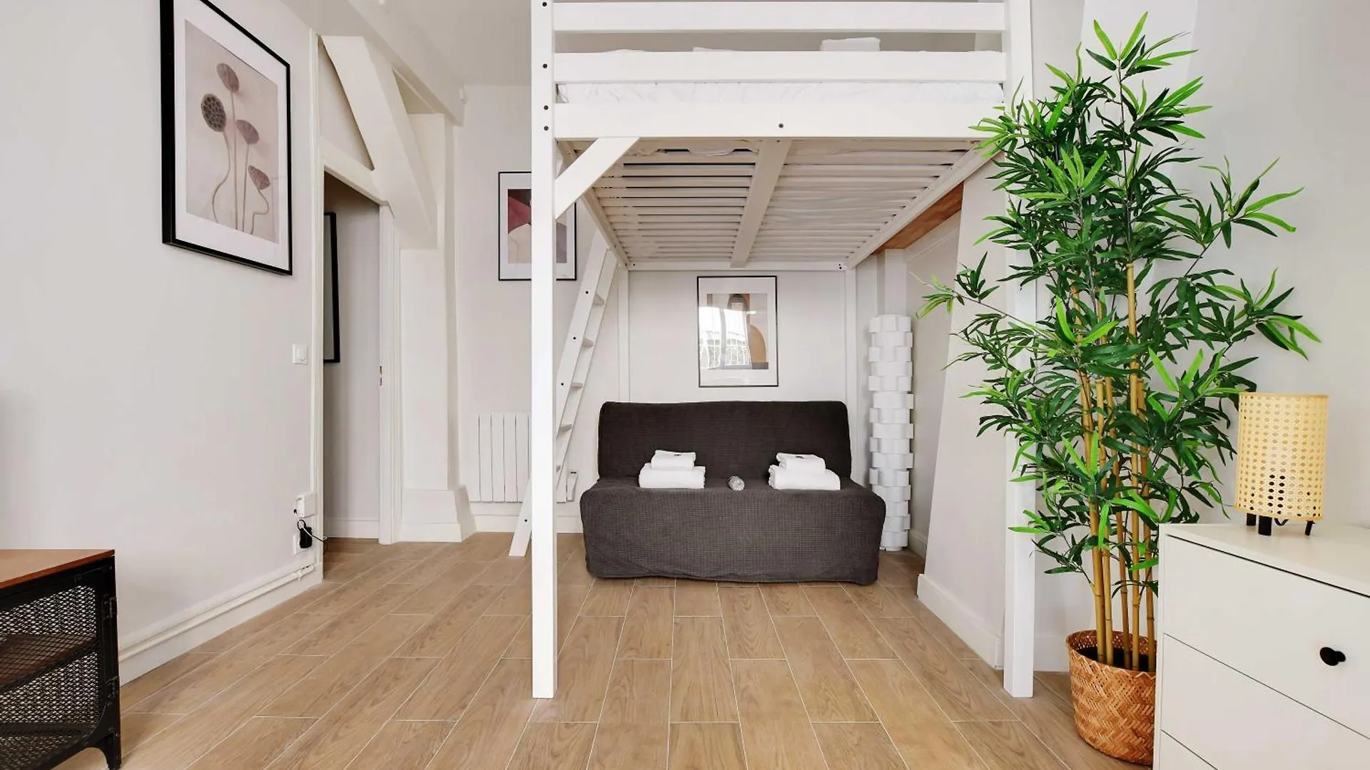 Studio With Garden - 4p - Canal St Martin דירה פריז